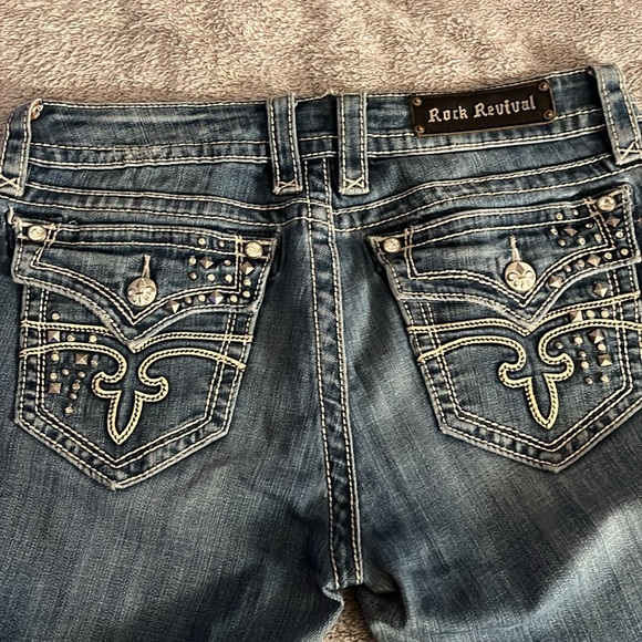 Rock Revival 'Celine' Skinny jeans - Picture 6 of 13